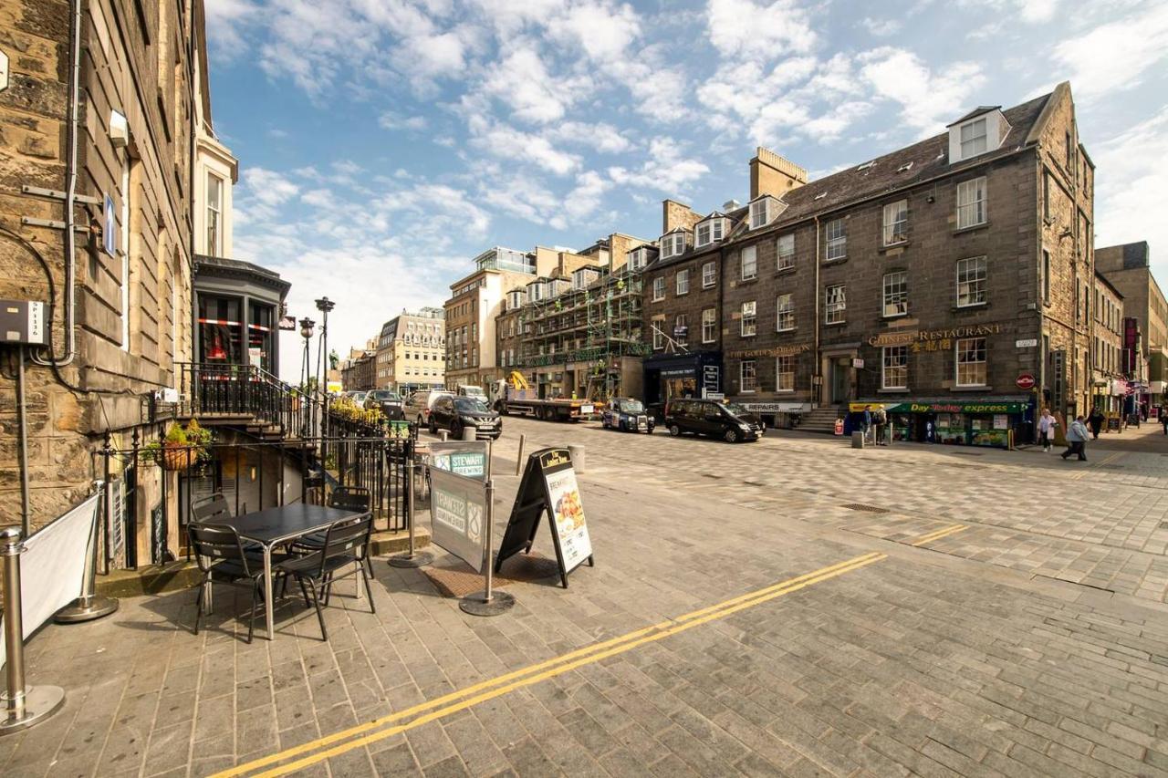 Joivy Bright 1 Bed Flat, Close To Princess Street Edimburgo Esterno foto